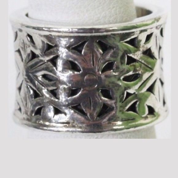 Sterling Silver Floral Filigree Thick Cigar Band Ring Sz 5.5 - Picture 11 of 13
